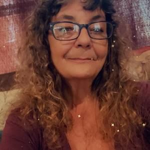 Meet your Posher, Lynn